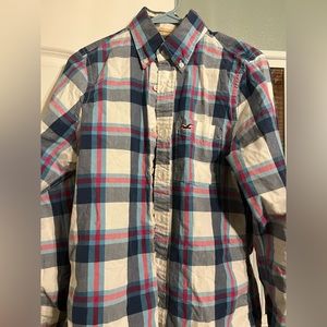 Hollister plaid button up long sleeve shirt